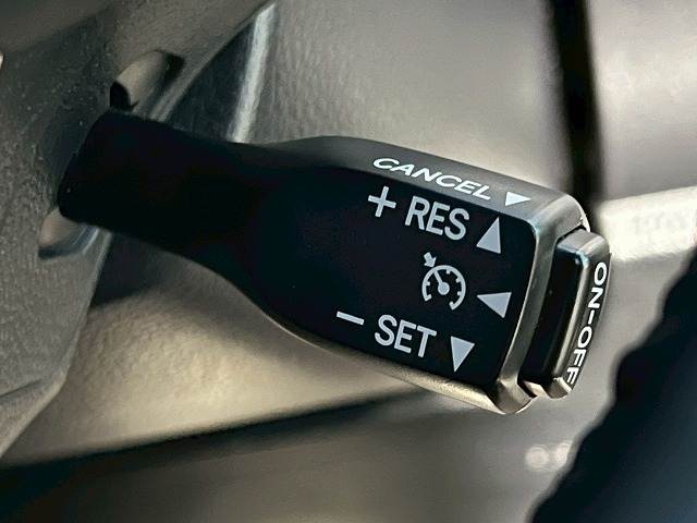 トヨタ エスクァイアハイブリッドの画像7