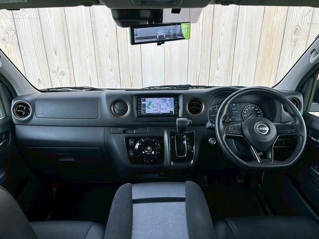 キャラバングランドプレミアムGX プロスタイル 内装他