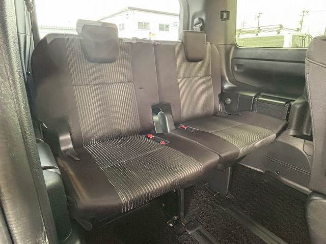 トヨタ&nbsp;ヴォクシーハイブリッドの画像14