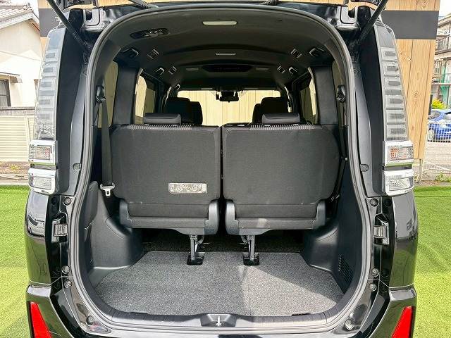 トヨタ&nbsp;ヴォクシーハイブリッドの画像15