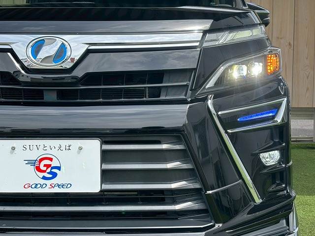 トヨタ&nbsp;ヴォクシーハイブリッドの画像19