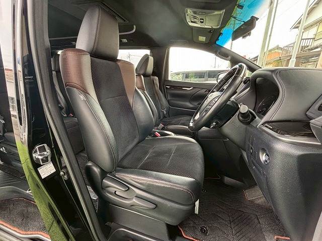 トヨタ&nbsp;アルファードの画像12