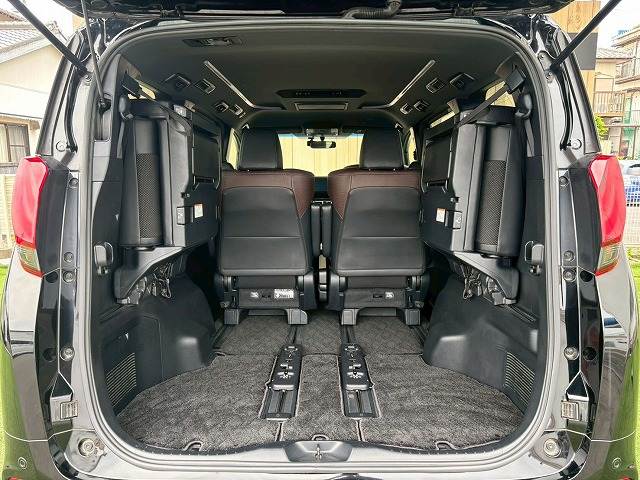 トヨタ&nbsp;アルファードの画像15
