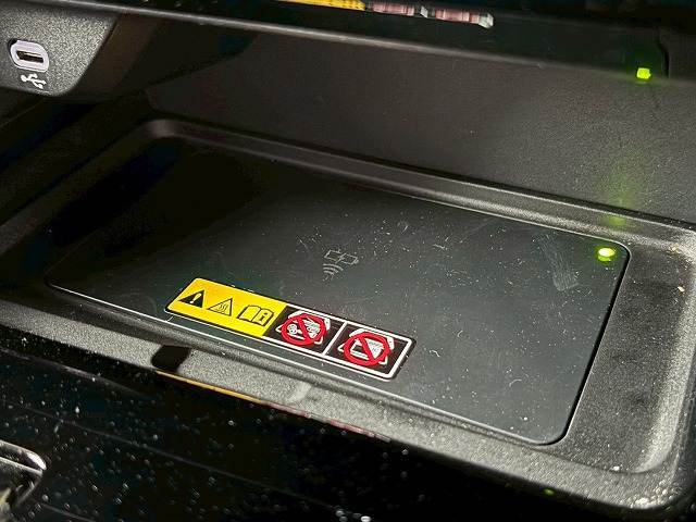 トヨタ ヴェルファイアハイブリッドの画像10