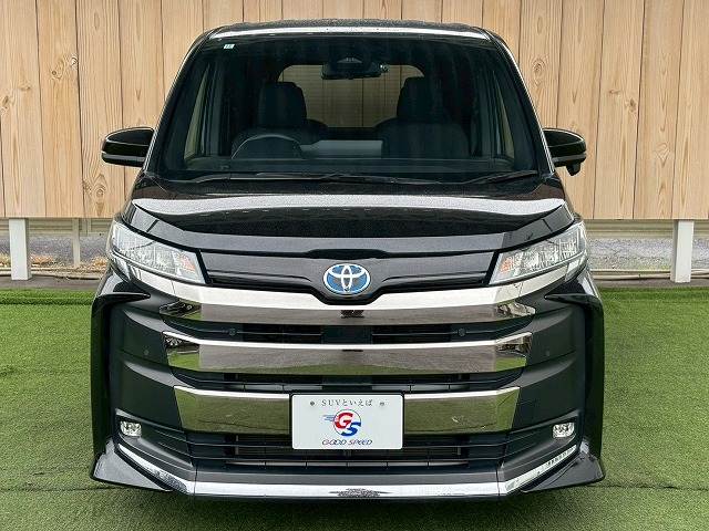 トヨタ&nbsp;ノアハイブリッドの画像4