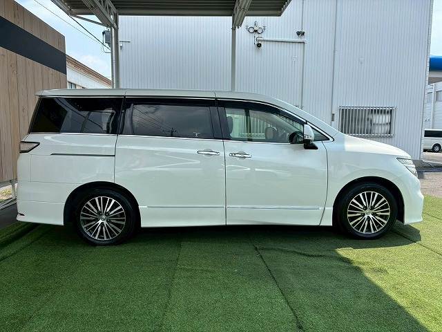 日産 エルグランドの画像17