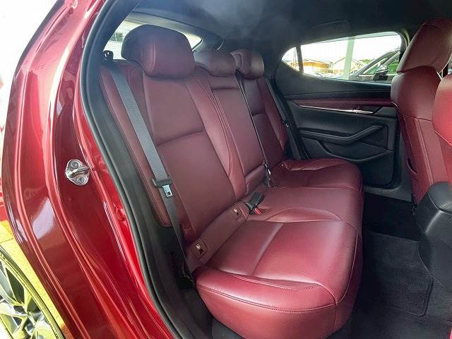 マツダ MAZDA3 FASTBACKの画像8