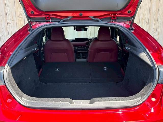 マツダ MAZDA3 FASTBACKの画像18