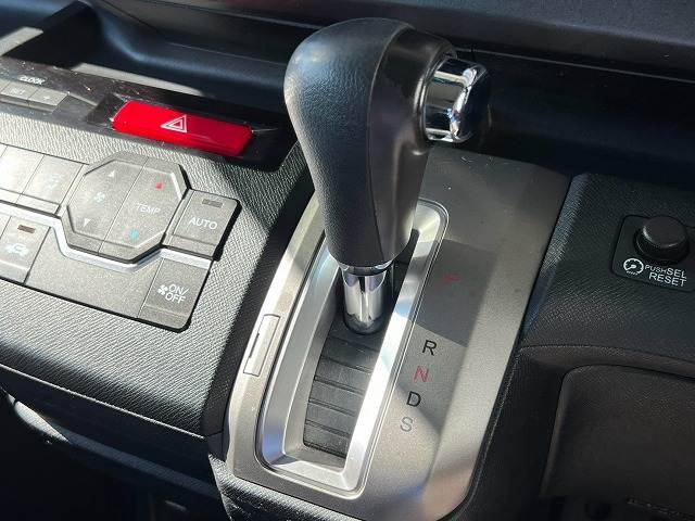 ホンダ ステップワゴンの画像9