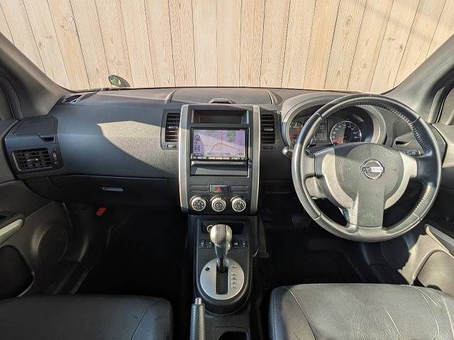 日産 エクストレイルの画像2