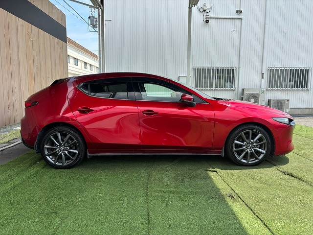 マツダ MAZDA3 FASTBACKの画像18