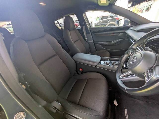マツダ MAZDA3 FASTBACKの画像11