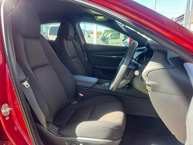 マツダ&nbsp;MAZDA3 FASTBACKの画像11