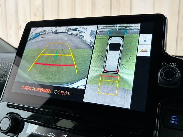 シエンタハイブリッドハイブリッドＺ　１０．５型ディスプレイ／全周囲／コンフォートＰＫＧ／ＡｐｐｌｅＣａｒＰｌａｙ／ＡＣ１００Ｖ／アダプティブクルコン／衝突軽減／ブラインドスポット／リアトラフィック／ビルトインＥＴＣ／ＬＥＤ／両側電動 内装他