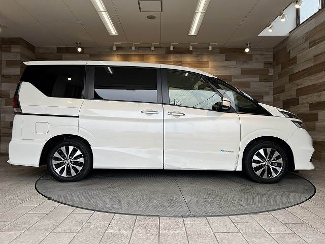 日産 セレナの画像14