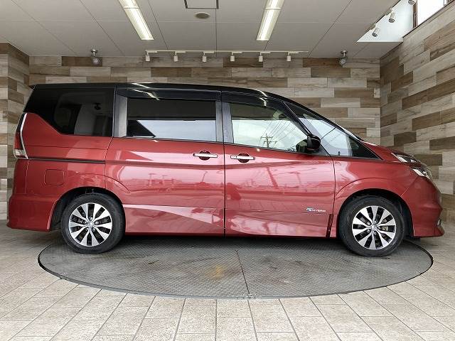 日産 セレナの画像14