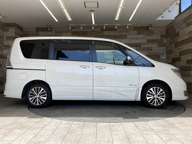 日産 セレナの画像14