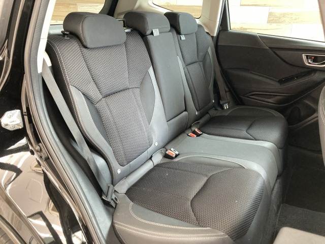 スバル フォレスターの画像12