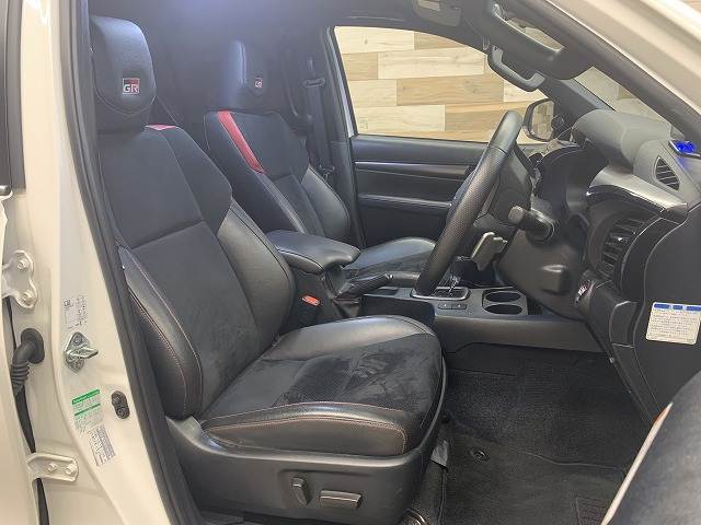 トヨタ ハイラックスの画像11