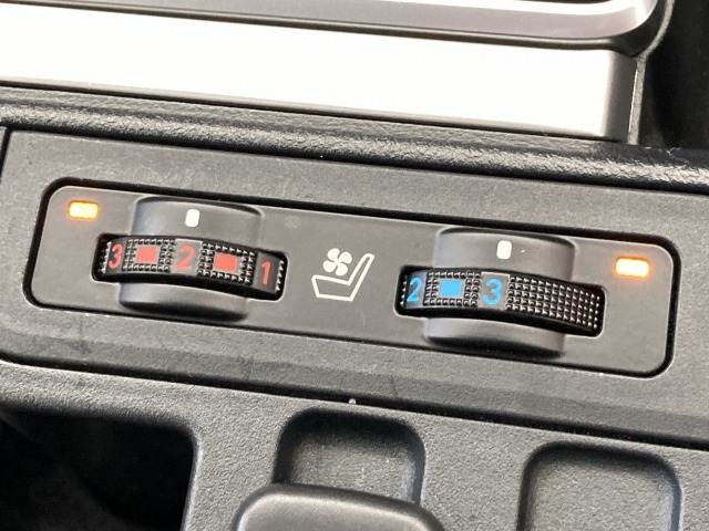 トヨタ ランドクルーザープラドの画像7