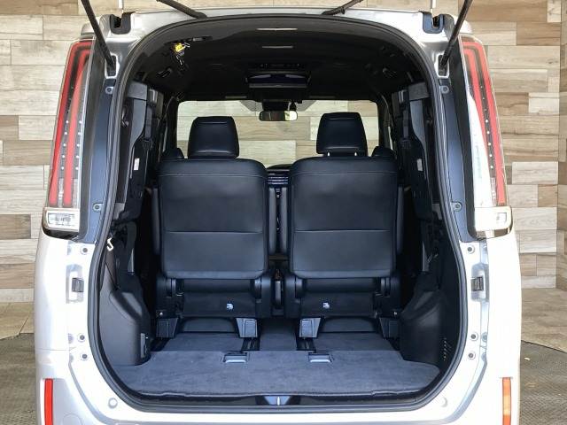 トヨタ エスクァイアハイブリッドの画像13