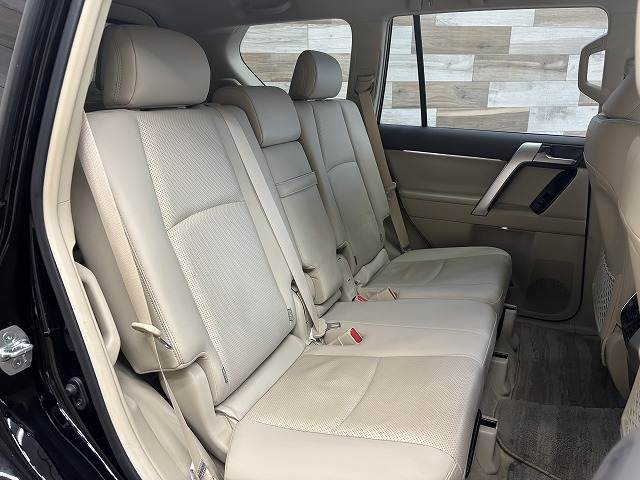 トヨタ ランドクルーザープラドの画像12