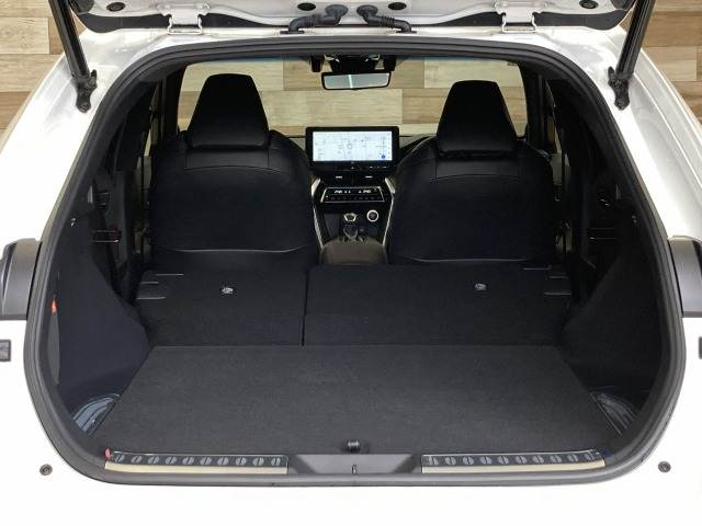 トヨタ ハリアーハイブリッドの画像13