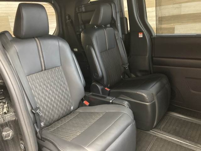 トヨタ&nbsp;ノアの画像12