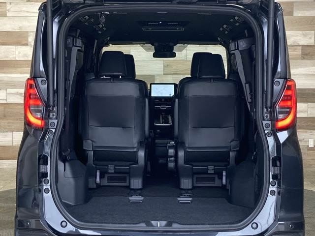 トヨタ&nbsp;ノアの画像13