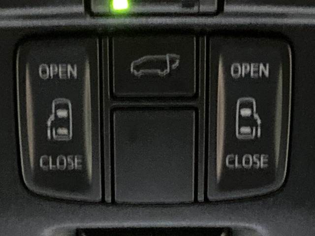 アルファードS“C パッケージ” 内装他