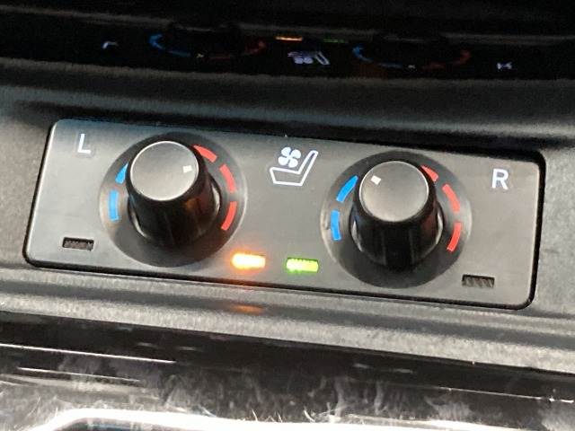 トヨタ アルファードの画像7