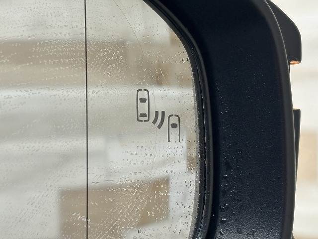 プリウスZ 内装他