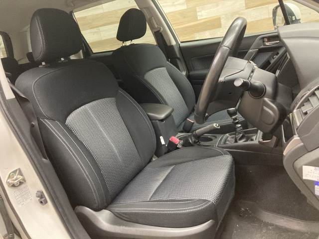 スバル フォレスターの画像11