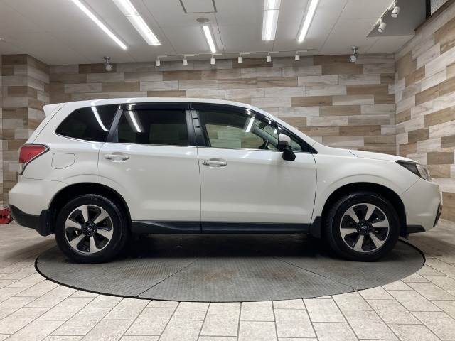 スバル フォレスターの画像14