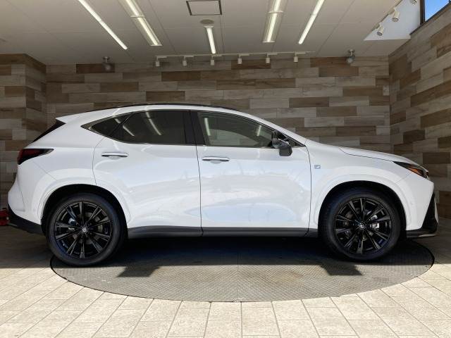 レクサス NXの画像14