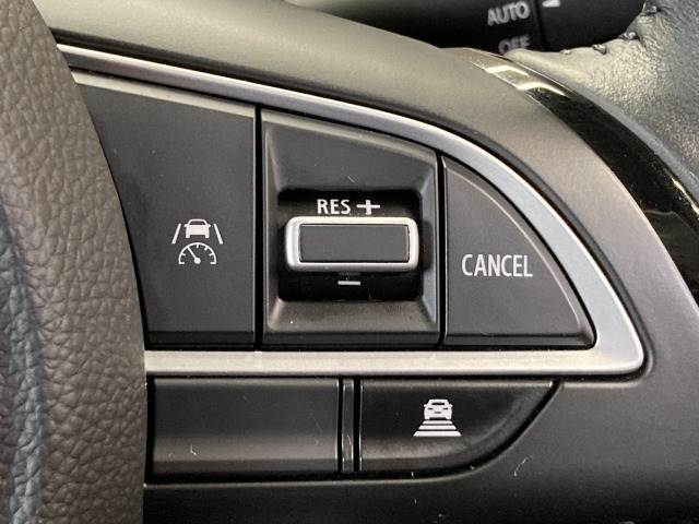 フロンクスベースグレード 内装他