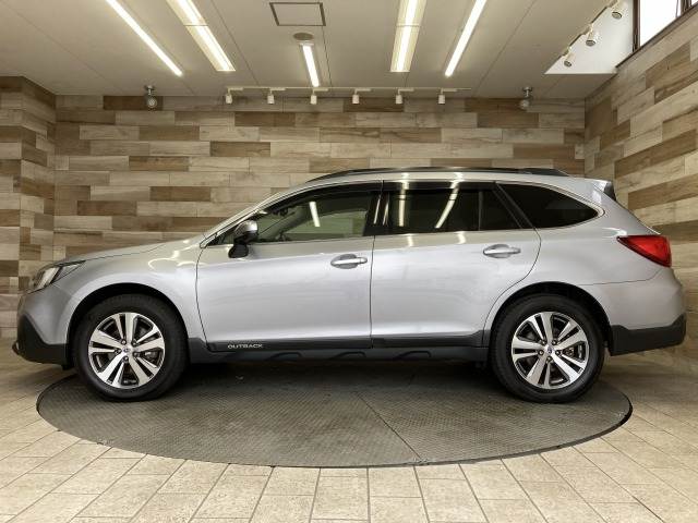 スバル レガシィアウトバックの画像15