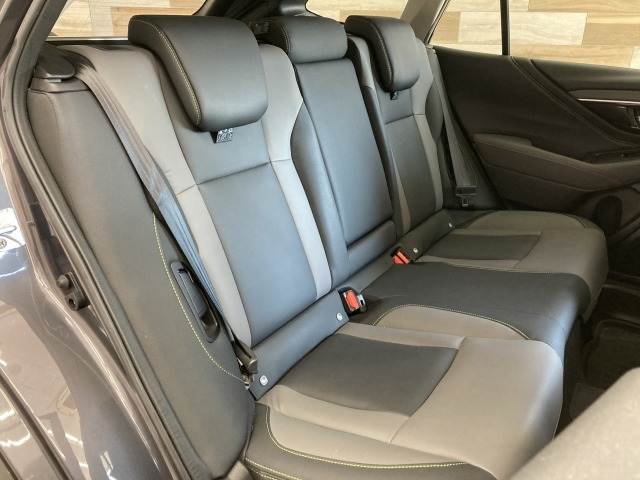 スバル レガシィアウトバックの画像12