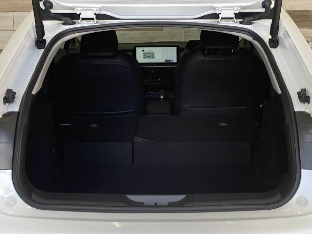 トヨタ プリウスの画像13