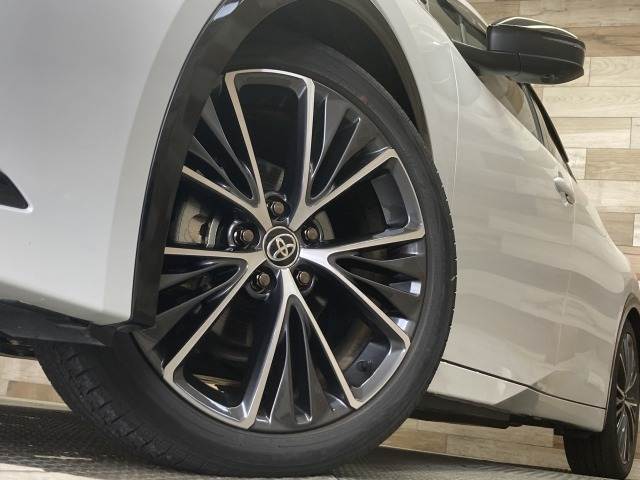 トヨタ プリウスの画像19