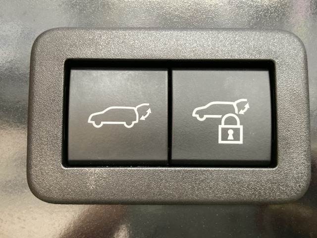 トヨタ プリウスの画像9