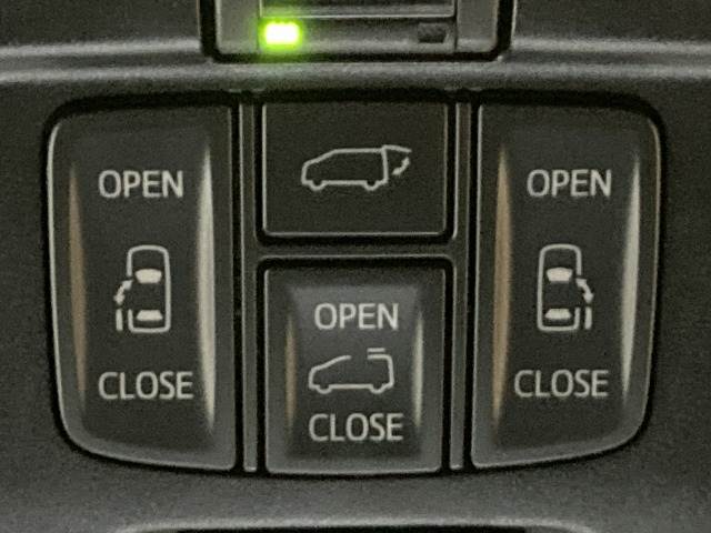 トヨタ アルファードの画像9