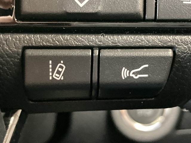 ハイラックスZ“Black Rally Edition” 内装他