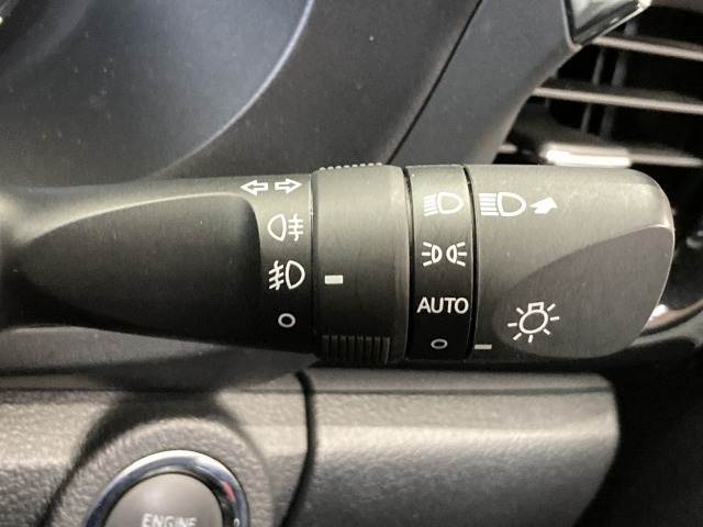 ハイラックスZ“Black Rally Edition” 内装他