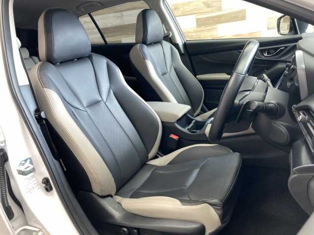 スバル レヴォーグ レイバックの画像12