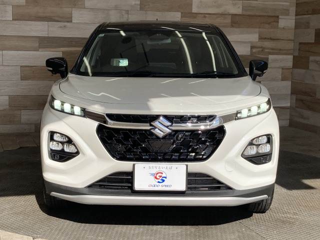 フロンクスベースグレード 内装他