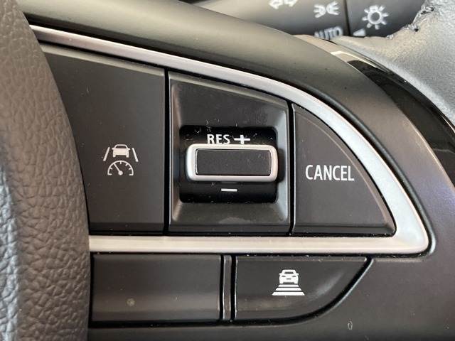 フロンクスベースグレード 内装他