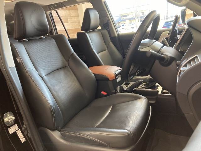 トヨタ ランドクルーザープラドの画像11