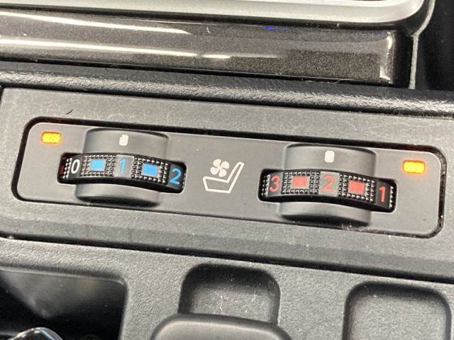 トヨタ&nbsp;ランドクルーザープラドの画像7