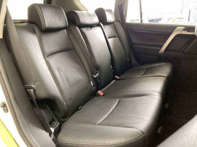 トヨタ ランドクルーザープラドの画像13